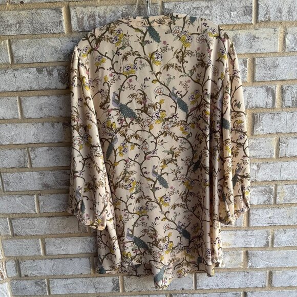 Rose+Olive 3/4 Sleeve 1/2 Button V-Neck Floral Blouse Women's Size 2X. - Picture 2 of 8